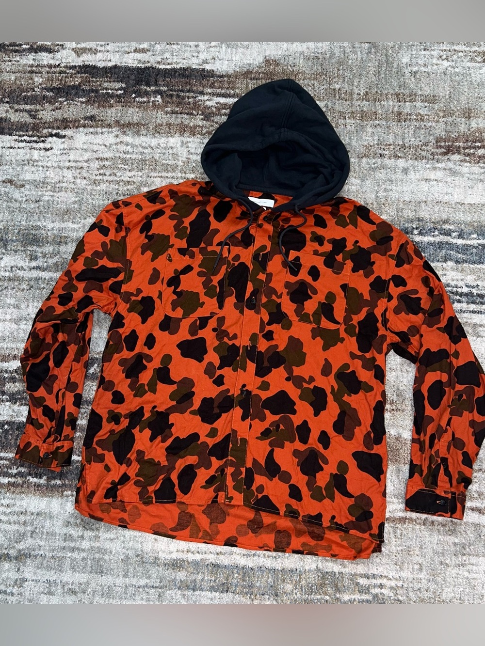NEW Urban Outfitters Orange Camouflage Hunting Long Sleeve Hoodie Shirt